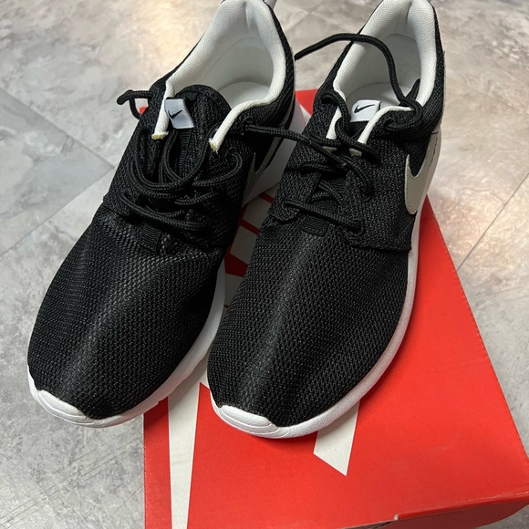 Nike roshe running shoes SZ36.5 - Picture 3 of 7